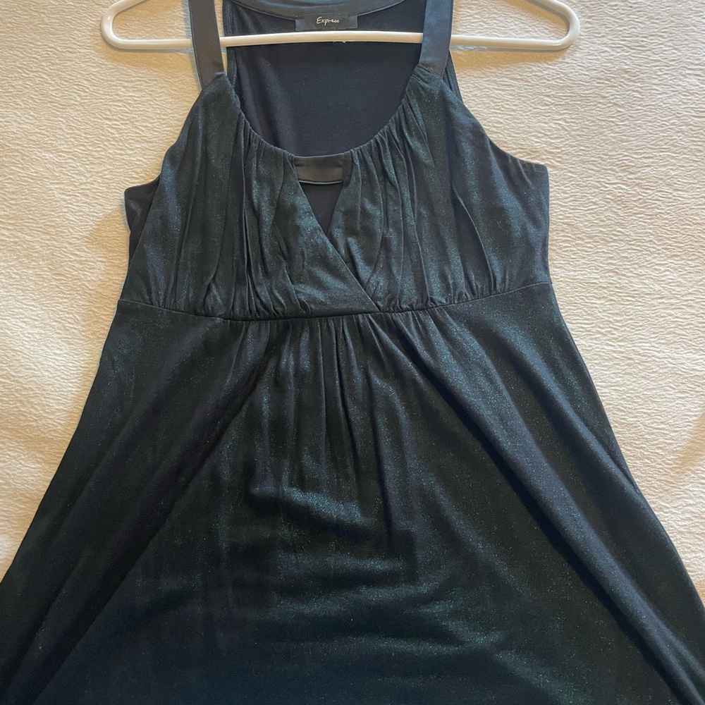 Stylish Black and green Sleeveless top